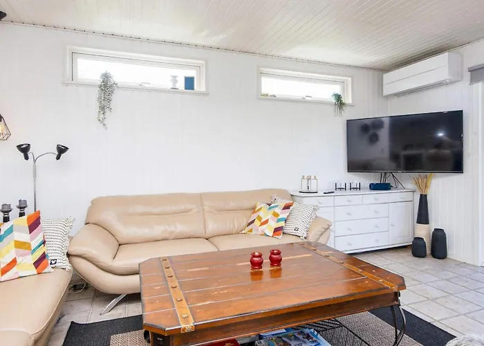 Holiday home 5 Person In Sydals-by Traum