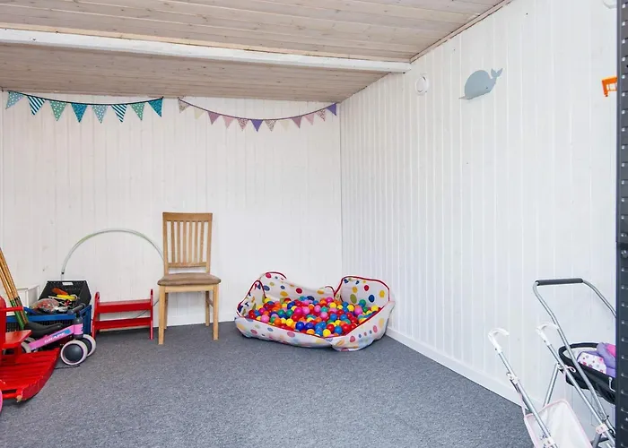 5 Person In Sydals-by Traum Nedre Lysabild